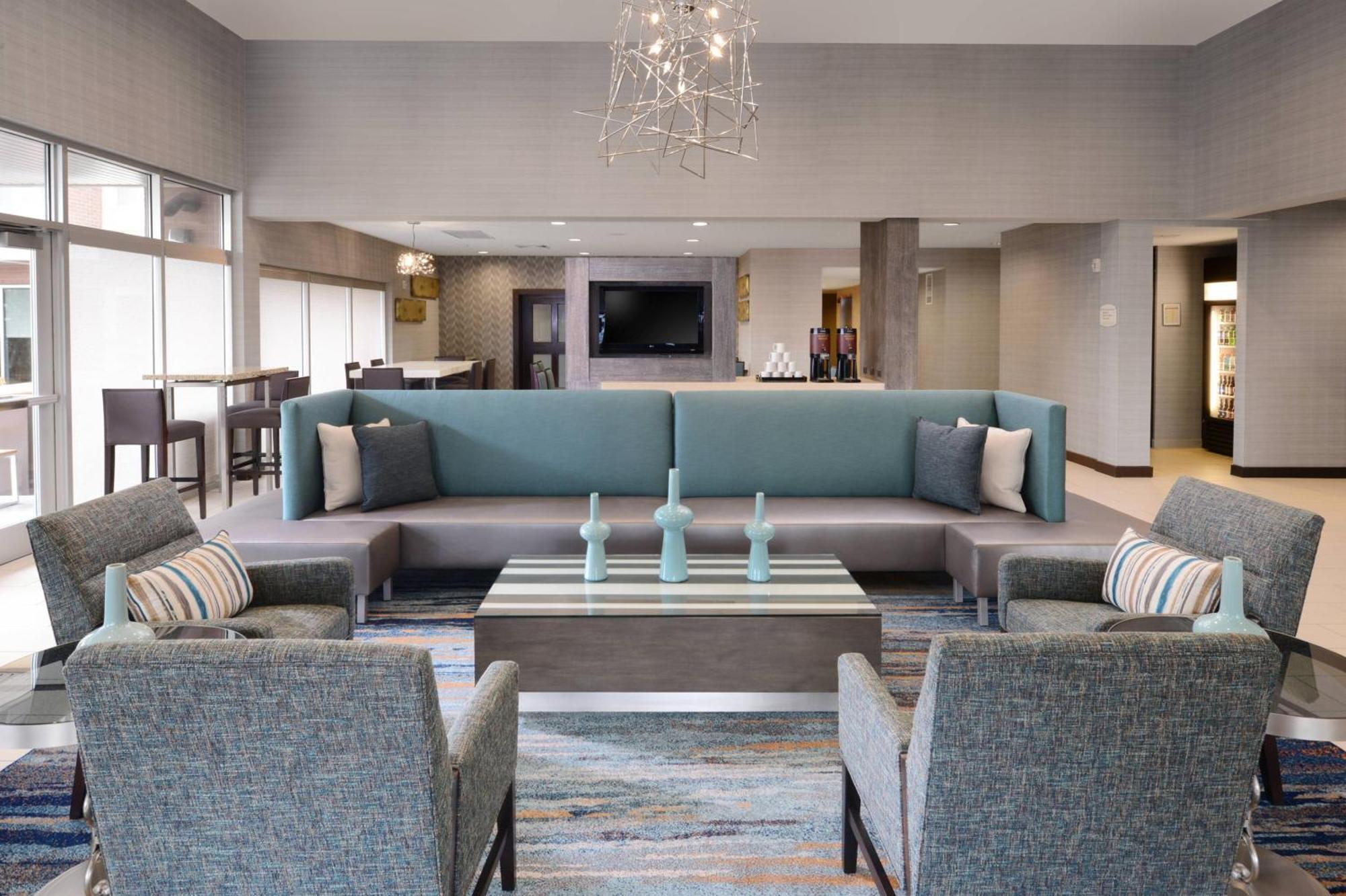 Hotel By Marriott Dallas Plano