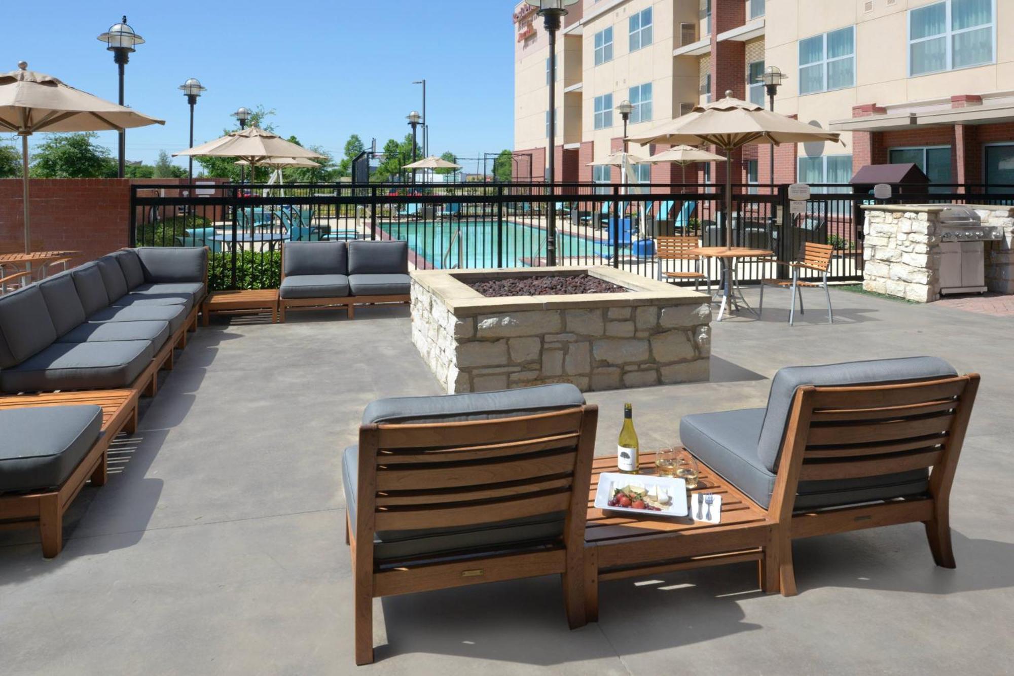By Marriott Dallas Plano